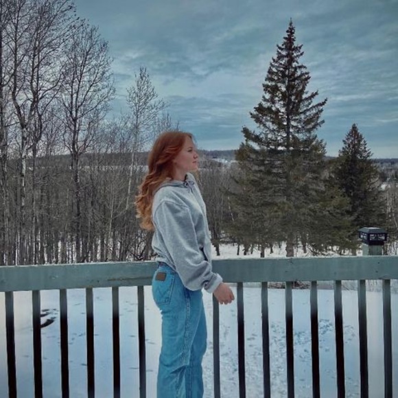 Meet your Posher, Kaitlyn - Picture 1 of 1